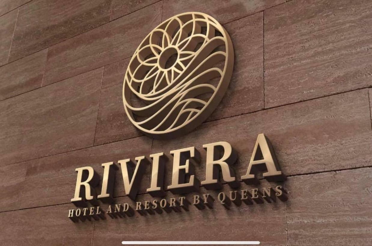 Riviera By Queens Hotel And Resort Gura Vaii Luaran gambar